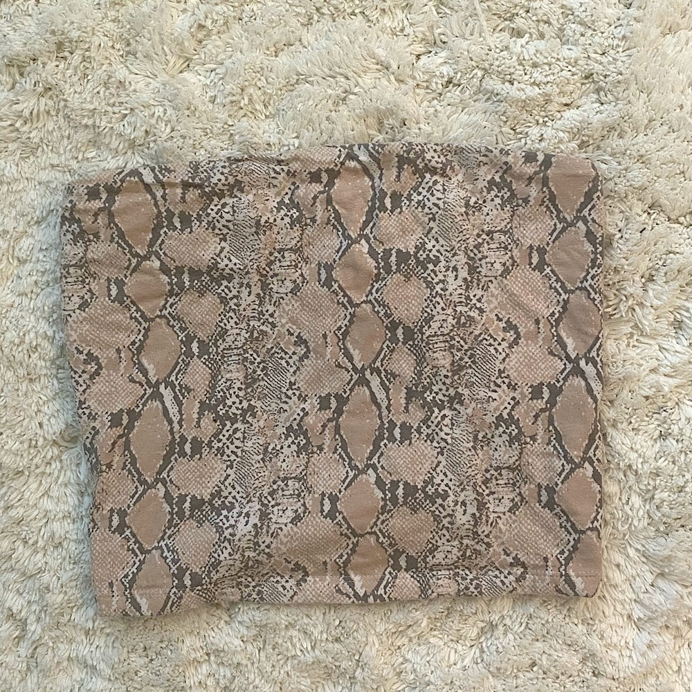 Snake Print Strapless Top (SIZE S)